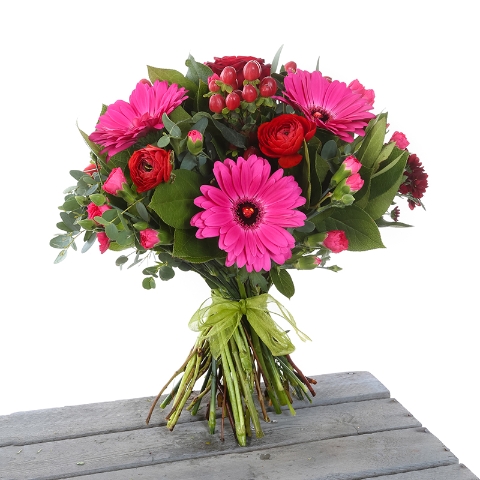 Be My Valentine   Florist Choice Handtied